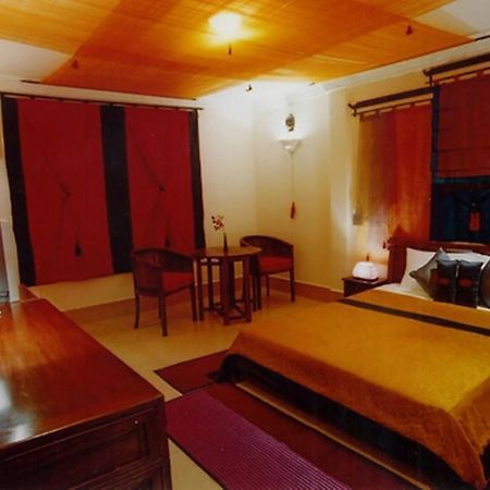 Red Hibiscus Hotel Πνομ Πενχ Εξωτερικό φωτογραφία