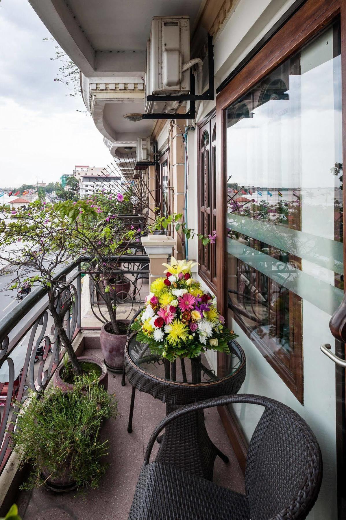 Red Hibiscus Hotel Πνομ Πενχ Εξωτερικό φωτογραφία