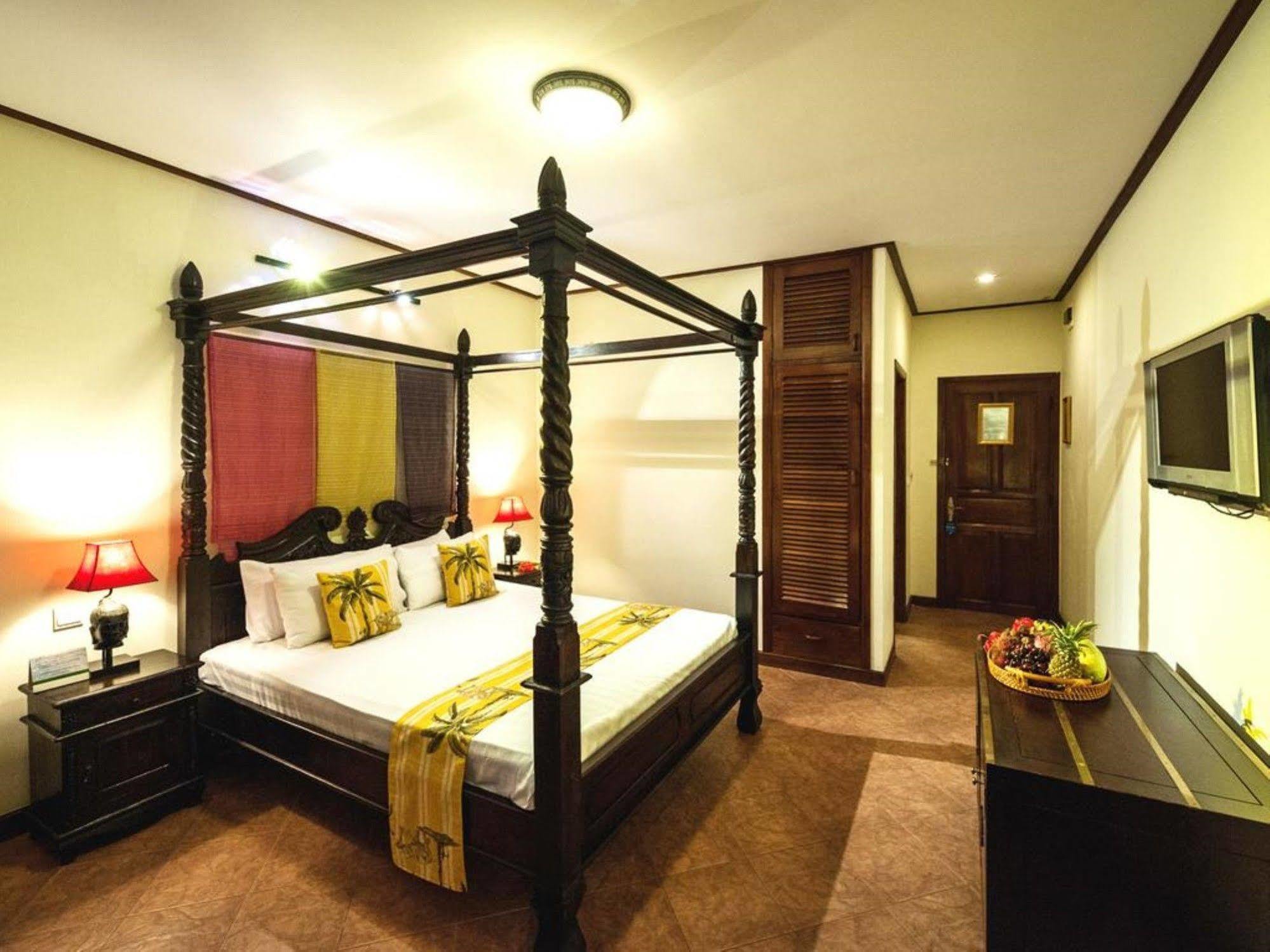 Red Hibiscus Hotel Πνομ Πενχ Εξωτερικό φωτογραφία